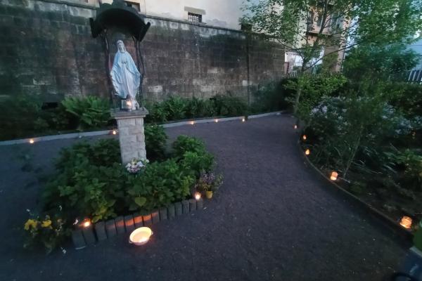 Mariánská zahrádka u kostela sv. Mikuláše v Jaroměři