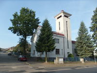 Husův sbor ve Voticích / Stavba byla postavena arch. Tomášem Šaškem z darů věřících a otevřena 1925