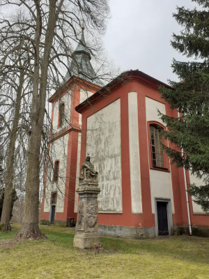 Děkanský kostel sv. Bartoloměje a Panny Marie Mont / Autor fotografie: Vilemína Řežábková
