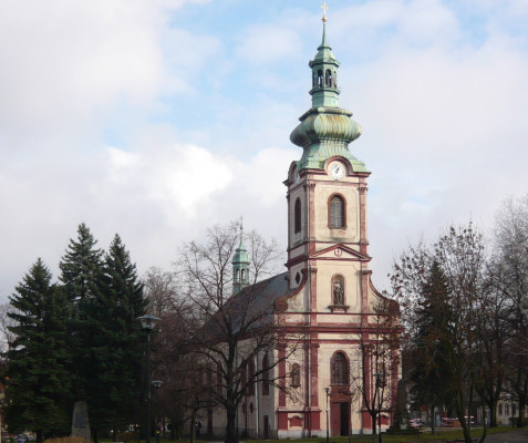 Kostelec nad Černými lesy, kostel sv. Andělů strážných