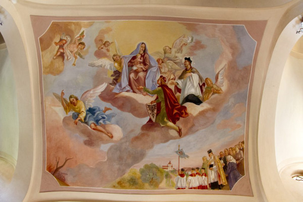freska s tankem kostel.jpg
