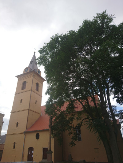 Údlice, kostel Povýšení sv. Kříže