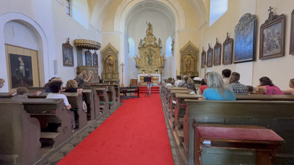 Hrusice, kostel sv. Václava