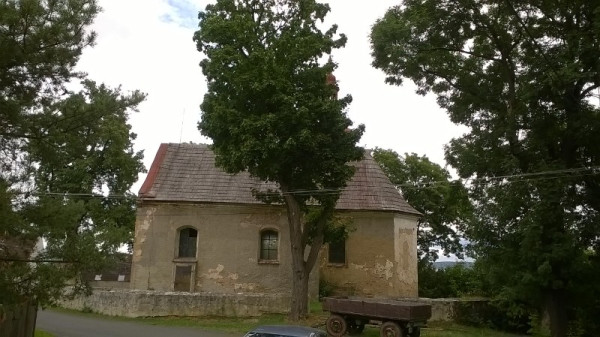 Pšov-Chlum, kostel sv. Jiljí