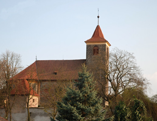 Čelákovice-Hrádek, kostel Nanebevzetí Panny Marie