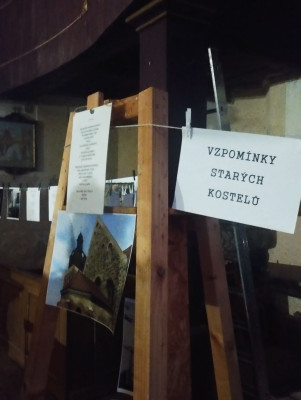 Hromnice-Planá, kostel Nanebevzetí Panny Marie