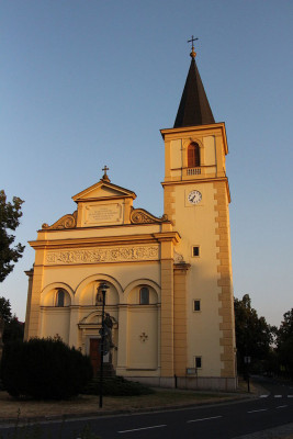 kostel svatého Urbana, Olomouc - Holice / průčelí kostela