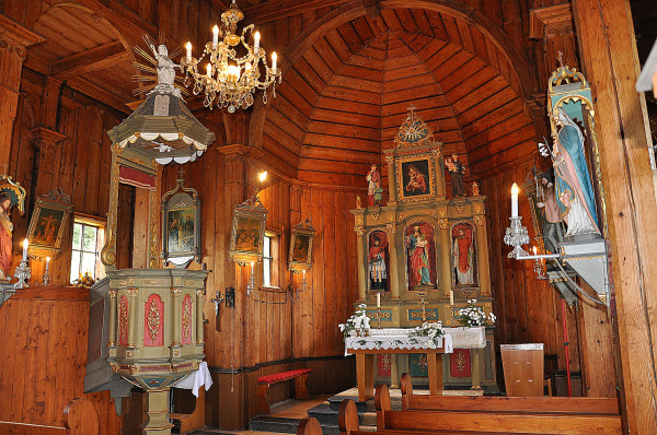Staré Hamry-Gruň, kostel Panny Marie Pomocnice kře