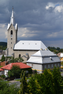 Supíkovice, kostel sv. Hedviky