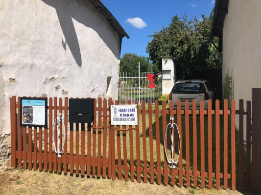 vstup od restaurace U Čendy