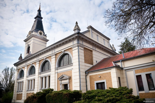 Nymburk, kostel ČCE