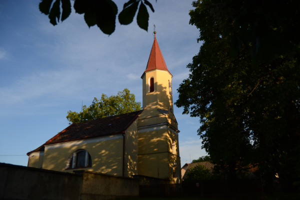 kostel v Hrbokově / Autor fotografie: neznámý