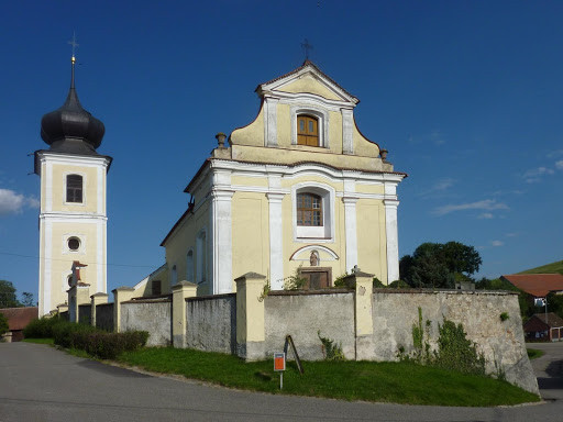 Benešov, kostel sv. Vavřince, Okrouhlice