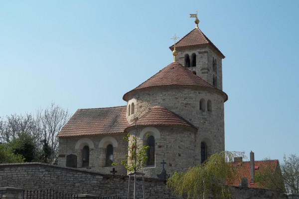 Praha - Přední Kopanina, kostel sv. Maří Magdalény