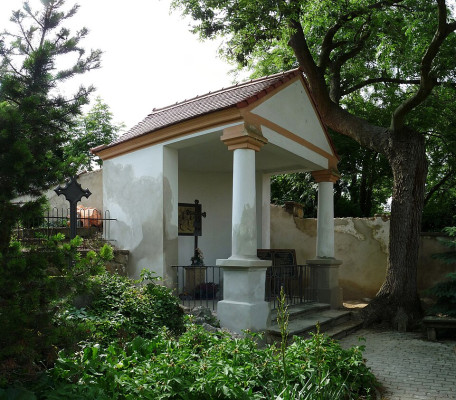 Hrobka Ulriky von Levetzow  / Autor fotografie: Autor: Czeva, wikipedie