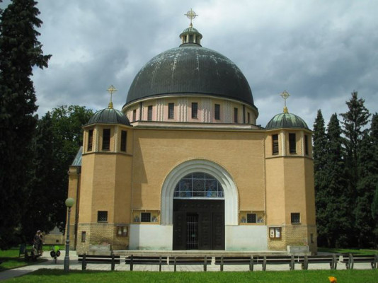 Kroměříž, kostel sv. Cyrila a Metoděje / Kroměříž, kostel sv. Cyrila a Metoděje