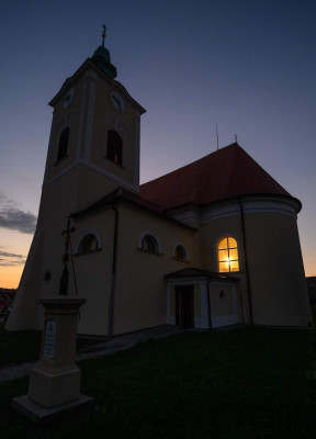 kostel sv. Jana Křtitele a sv. Václava