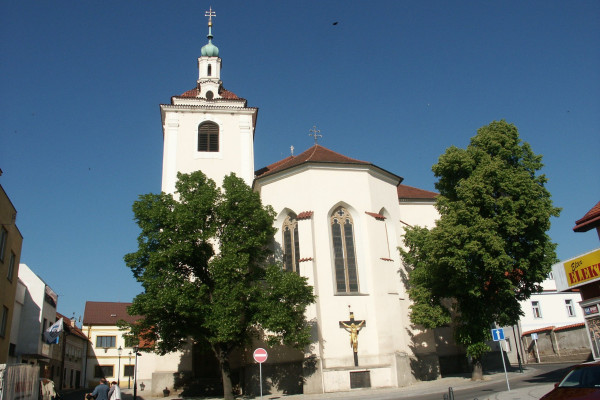 087 Beroun, kostel sv. Jakuba (2).jpg