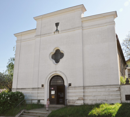 Kostel ČCE v Hořovicích / Evangelický kostel - bývalá synagoga