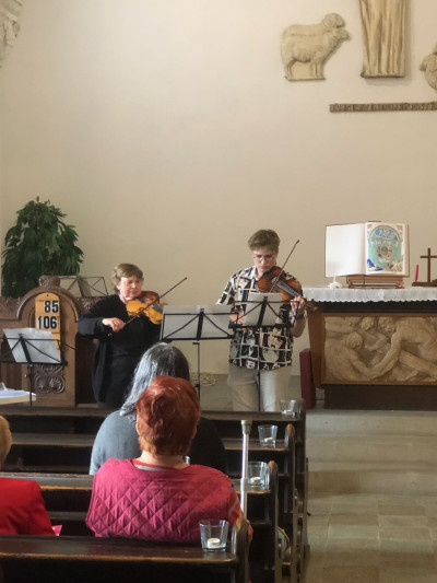 Housle žák J.Cenknerové