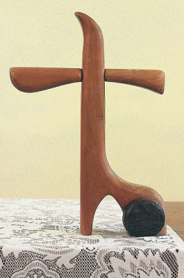 Libeňský dřevěný kříž