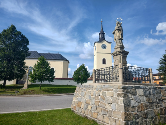 Kostel sv. Jabuba Staršího / Autor fotografie: V. Brada