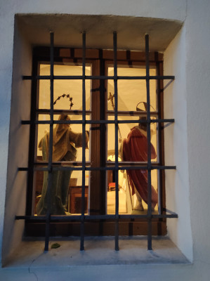 Starý Plzenec, kostel Narození Panny Marie, Malá Strana