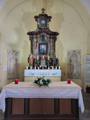 Třebenice-Medvědice, kostel sv. Kateřiny