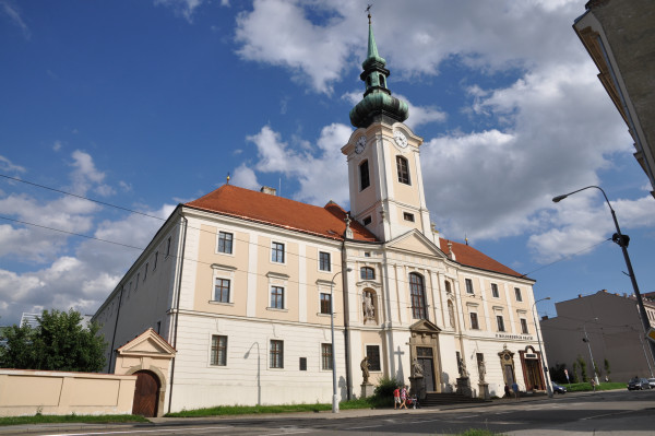Brno, klášterní kostel sv. Leopolda a Václava
