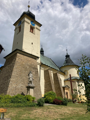 Drnovice u Vyškova, kostel sv. Vavřince