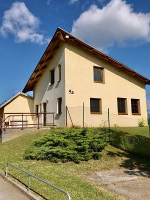 Foto sborového domu / Autor fotografie: Benjamin Odvárka