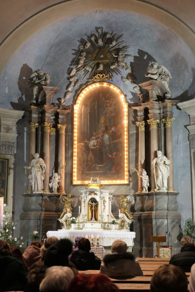 Hlavní oltář kostela / Autor fotografie: Jakub Ivánek