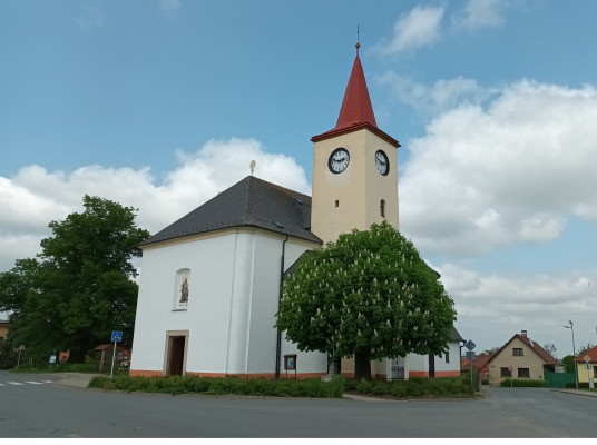 Kostel sv. Václava V Lukavci