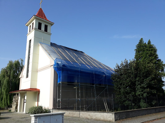 Oprava střechy 2021 / Autor fotografie: Šárka Kurková