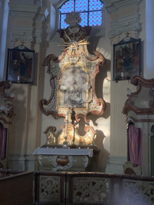 Bezno, kostel sv. Petra a Pavla