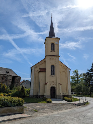 Řenče, kostel sv. Cyrila a Metoděje