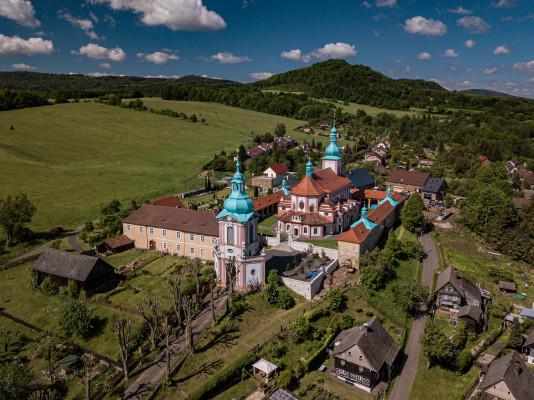 Kostel Navštívení Panny Marie v Horní Polici / Autor fotografie: Michal Křepel