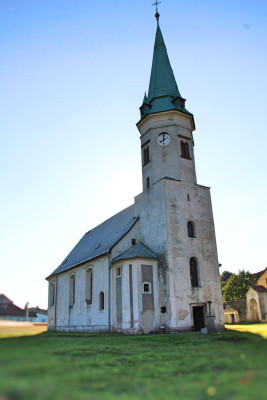 Dětřichov, kostel sv. Anny 