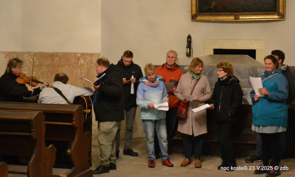 Třebechovice pod Orebem, kostel Božího Těla, hřbitovní