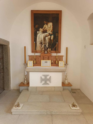 Stránecká Zhoř, kaple sv. Bernarda z Clairvaux, zámek