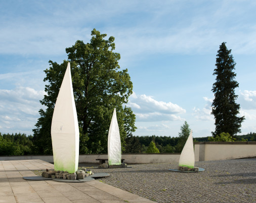 Vranov, kostel Narození Panny Marie a duchovní centrum Vranov