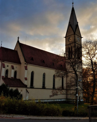 Exteriér kostela podzim 2020 / Autor fotografie: Daniela Sebestova