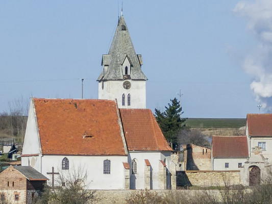 Bitozeves, kostel sv. Michaela Archanděla