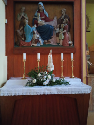 Kozmice, kostel sv. Floriána / Mariánský oltář / Autor fotografie: Terezie Fojtíková