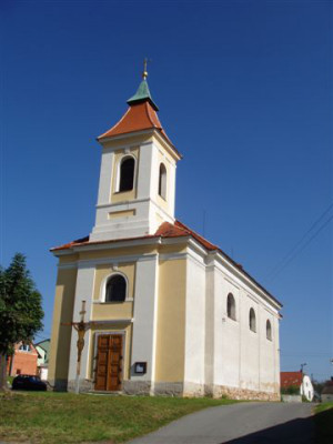 Chotíkov, kostel Povýšení sv. Kříže