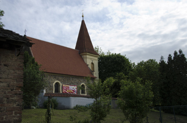 Praha-Petrovice, kostel sv. Jakuba Staršího