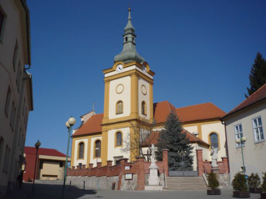 Šlapanice, kostel Nanebevzetí Panny Marie