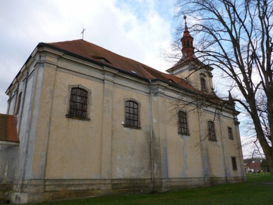Osek, kostel sv. Petra a Pavla