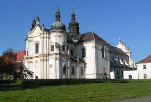 Osek, kostel Nanebevzetí Panny Marie - cisterciácký klášter