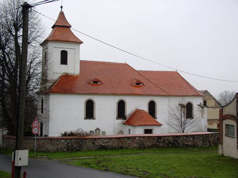 Velké Chvojno - Arnultovice, kostel Všech svatých